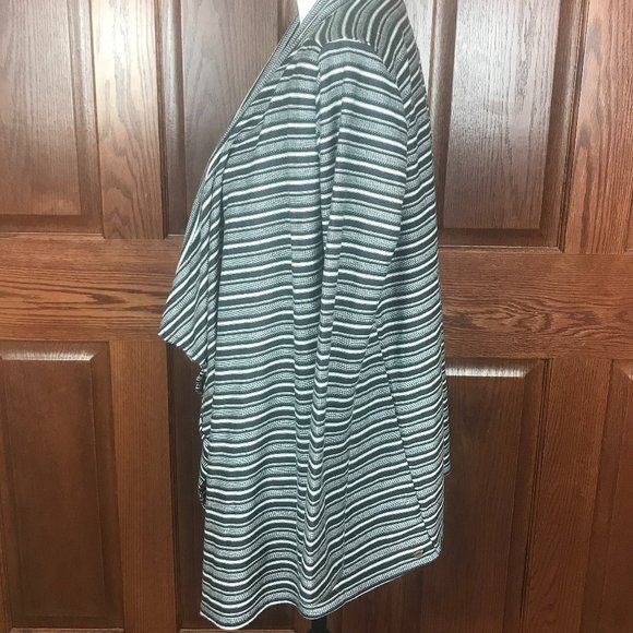 NEW w/ Tags O'Neill Cardigan - Picture 4 of 4